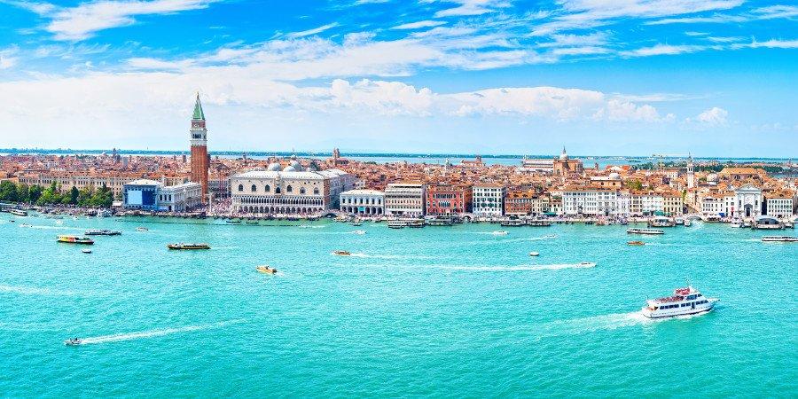 Vista panoramica di Venezia e della sua Laguna 